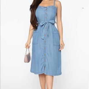 COPY - Fashion Nova Denim Dress with Pockets M